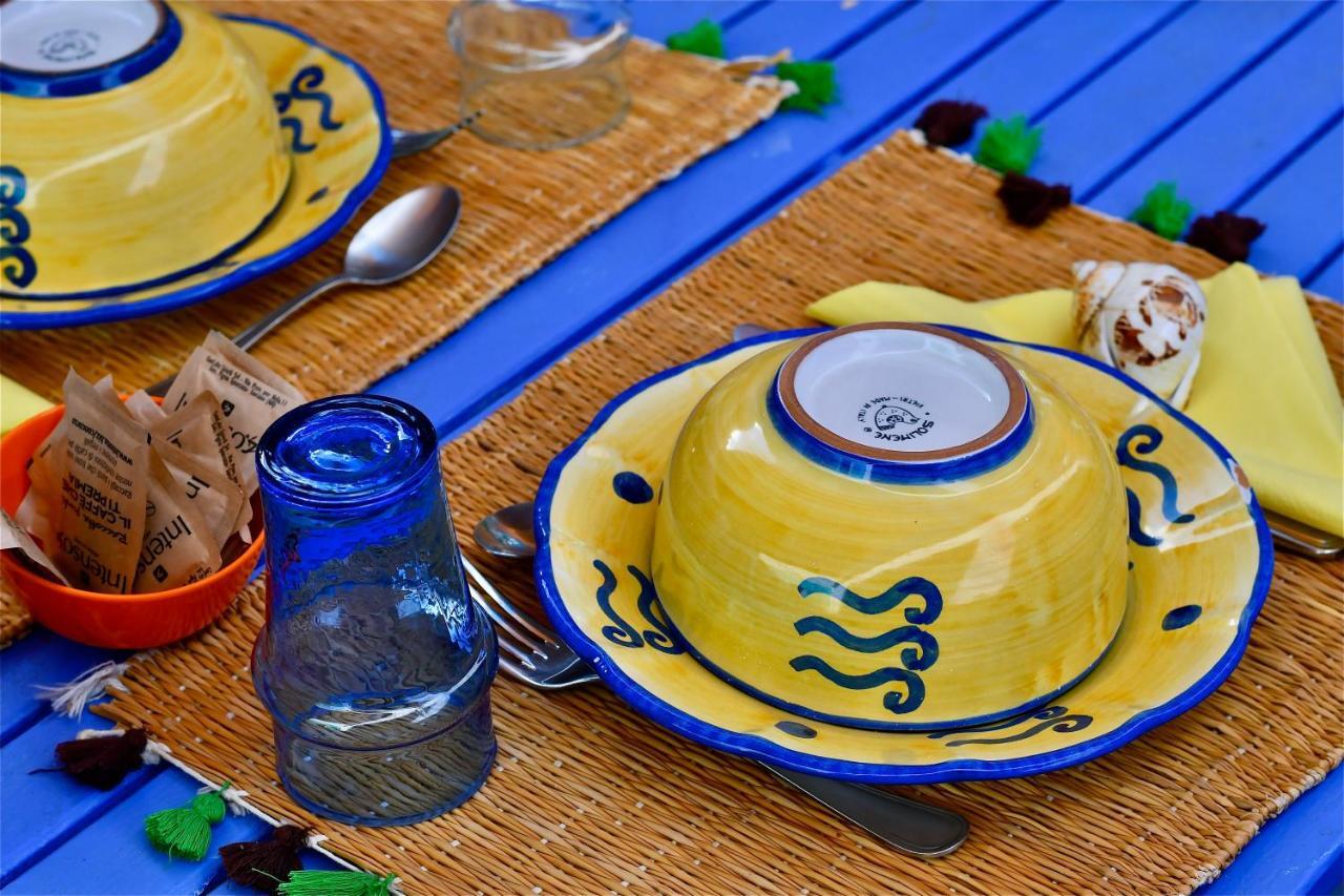 Poecylia Bed and Breakfast Carloforte  Exteriör bild